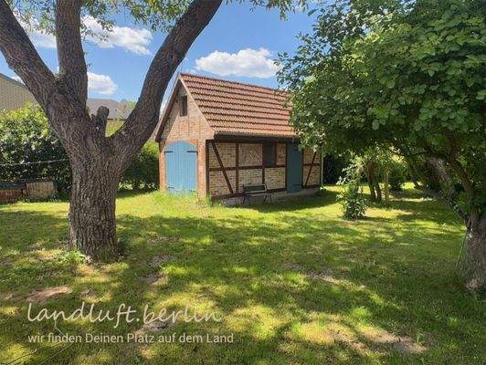 Schönes Fachwerkhäuschen am südlichen Grundstü