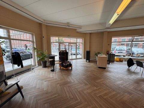 Berlin Halle, Berlin Hallenfläche