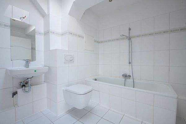 Best_Place_Handjerystraße_36_WE40_Bad-10