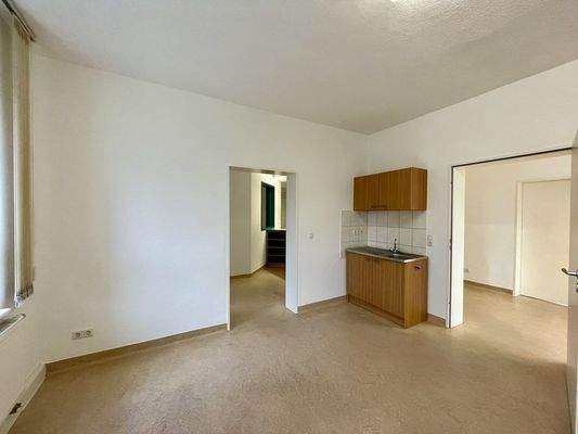 Büro II mit Teeküche