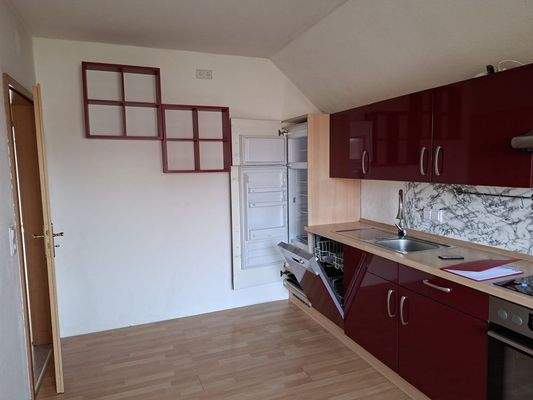 Küche mit Einbauküche