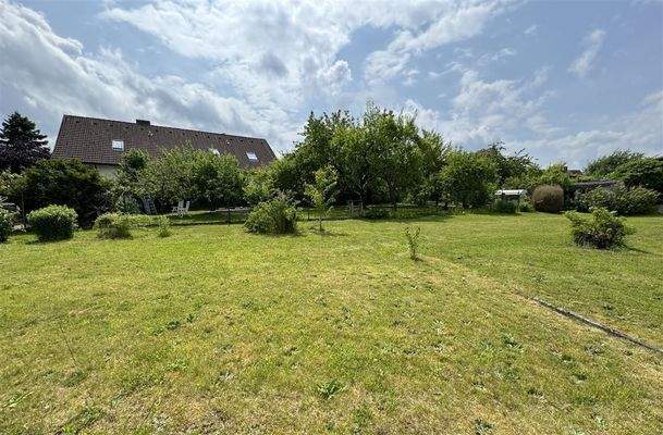 Grundstück mit 1700m²