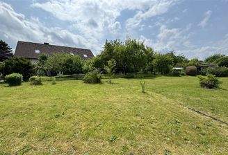 Grundstück mit 1700m²