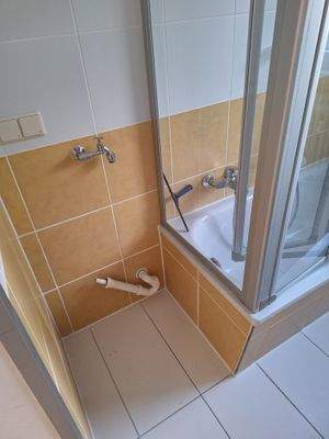 Bad-WC Waschmaschinenanschluss