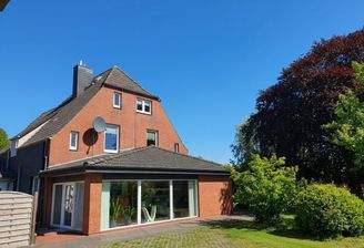 Blick zum Wintergarten