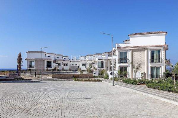 Sea-View Apartments with Private Beach in Girne Esentepe