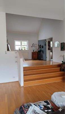 mit KI bearbeiteter Wohnraum