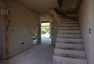 Innen Diele Treppe.jpg