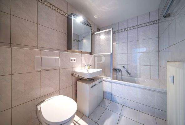 Innenliegendes Badezimmer