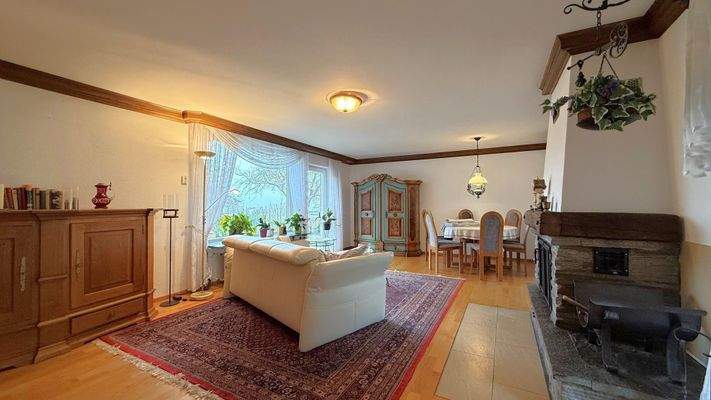 Wohn- und Essbereich