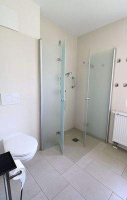 und barrierefreier Dusche