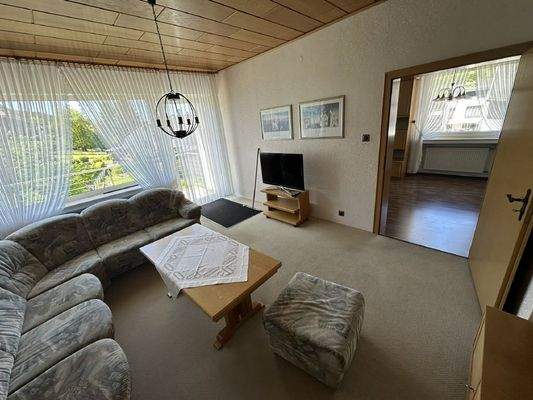 hell und lichtdurchflutet