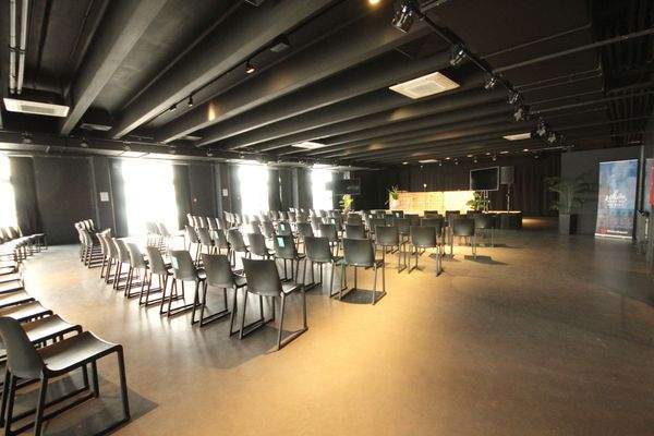 Hamburger Bucht Saal 1.jpg