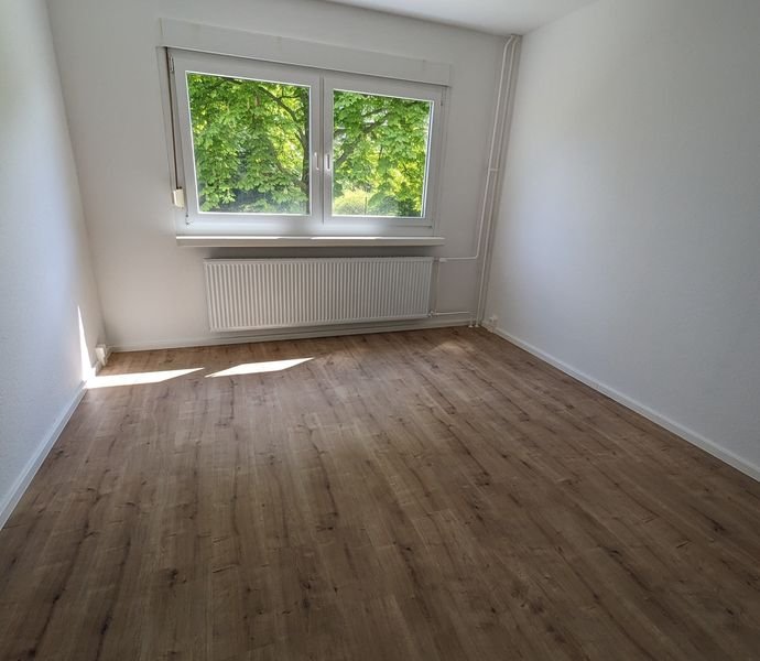 4 Zimmer Wohnung in Halle (Silberhöhe)