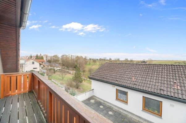 Balkon mit seitlichem Blick