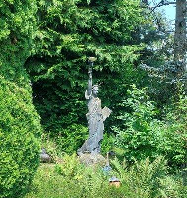 LeBa aussen Park 11.jpg