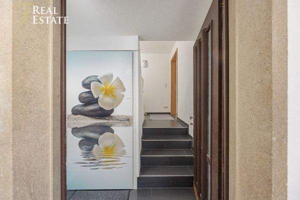 20250911_Kamil_Trojan_Design_Menzingen_Hebelstr._1