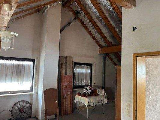 DG Dachboden (1).jpg