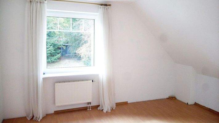 1. OG Zimmer 1 (West)