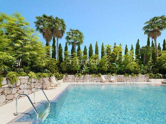 Elegant Energy-Efficient Apartments in a Popular Area of Estepona