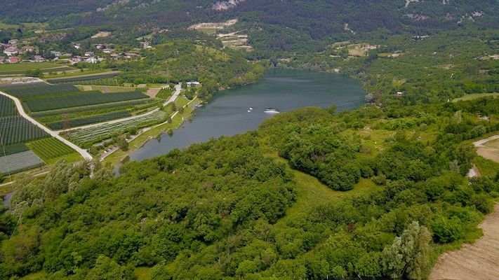 Trento-Trient-Lago-di-Terlago-Weingut-Wein-Vigneto-vino-Costruire-casa-bauen-Grundstück