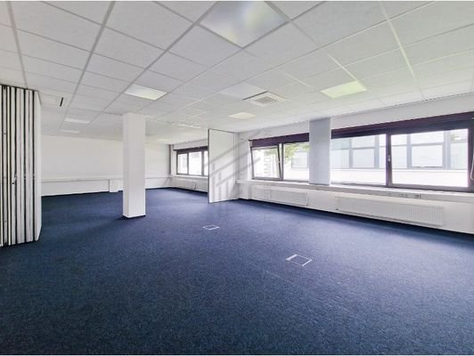 Büro 80m² mit Trennwand