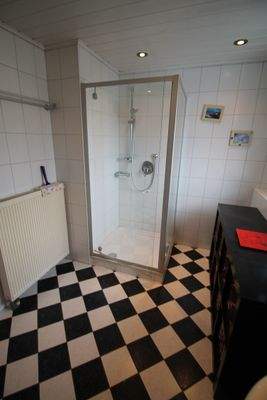 Freundliche Sanitäreinrichtung.JPG