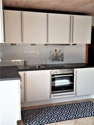 Moderne Einbauküche B1