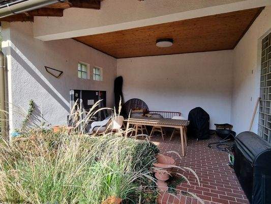 Überdachung bei Terrasse