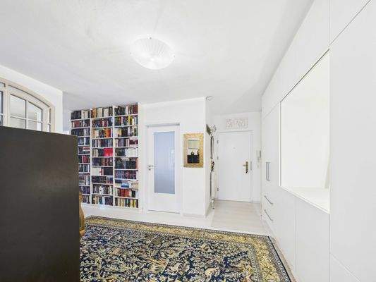 Diele Richtung Eingang