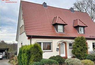 Doppelhaushälfte in toller Lage