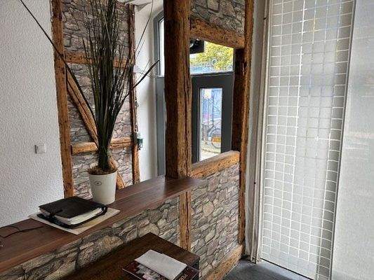 Gewerbeeinheit-Eingangsbereich