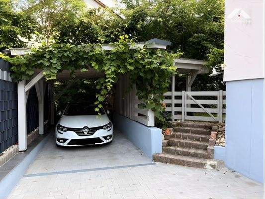 Außenstellplatz (Carport)