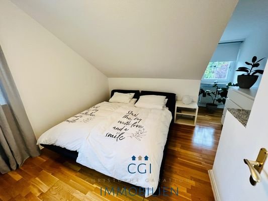 Schlafzimmer 2