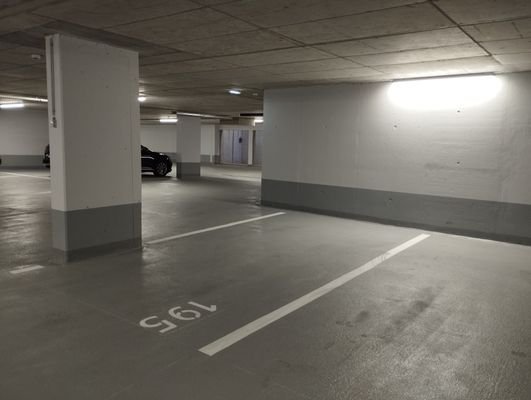 Garagenplatz 1.jpeg