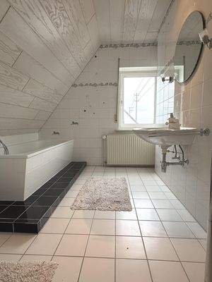 Badezimmer Dachgeschoss