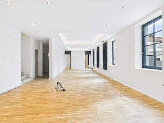 Wohn-, Küchen- u. Essbereich 