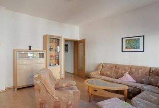 Blick ins Wohnzimmer