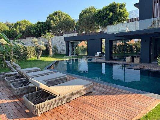 Villas with Private Pools Near the Sea in Türkbükü Bodrum
