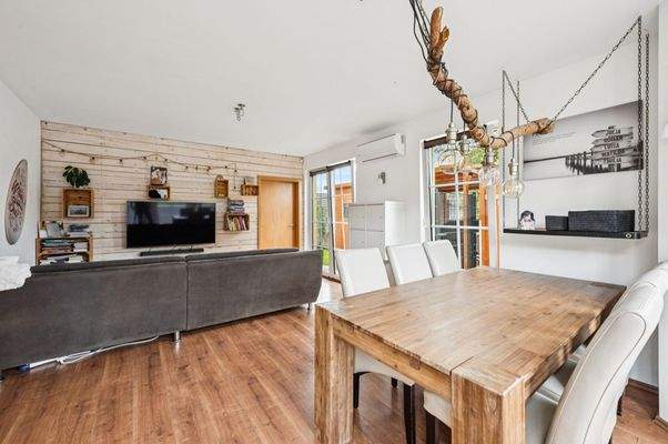 Großzügiger Wohnbereich 