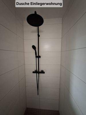 Dusche Einliegerwohnung.jpg
