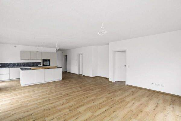 Wohn-/Eszimmer mit Küche 