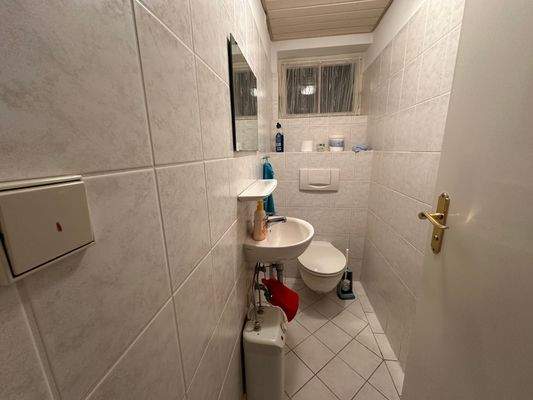 Toilette Gartengeschoss