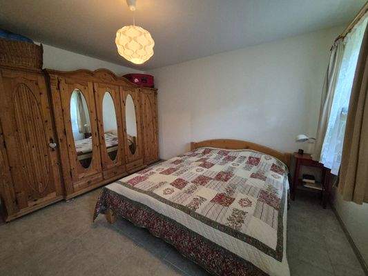 Haupthaus: EG - Schlafzimmer