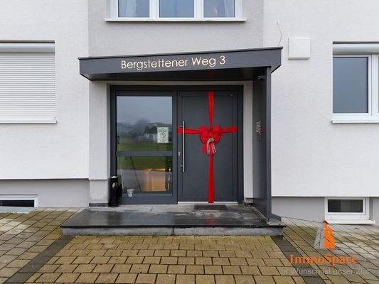 Blick auf den Hauseingang