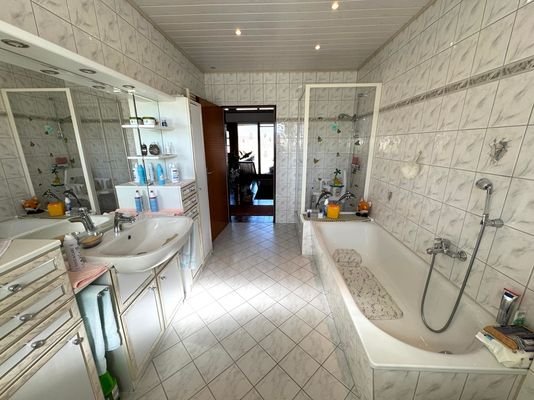 EG Badezimmer