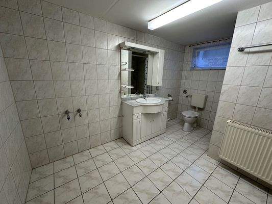 Duschbad im Kellergeschoss