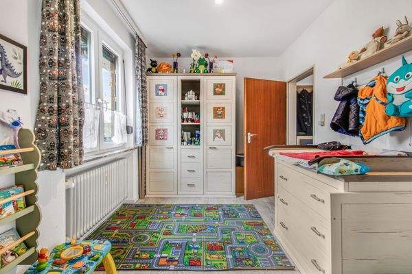 Kinderzimmer im Erdgeschoss