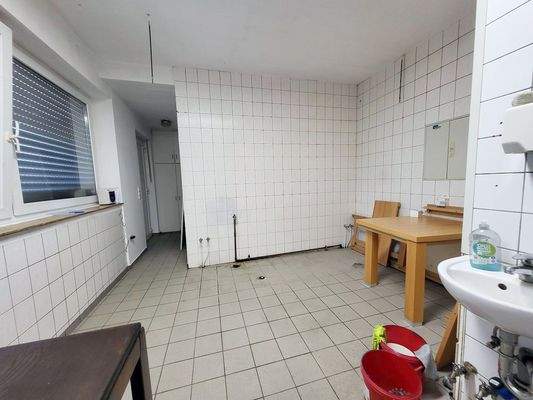 Lagerraum neben dem Ladenkokal