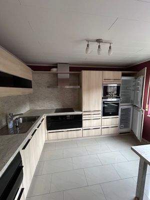 Hauptwohnung Küche.jpg